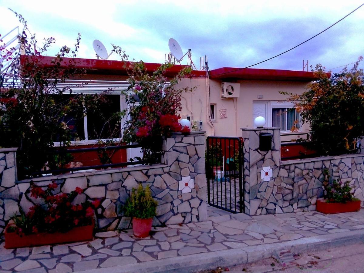 S.D Apartment 2 Lávrion Dış mekan fotoğraf